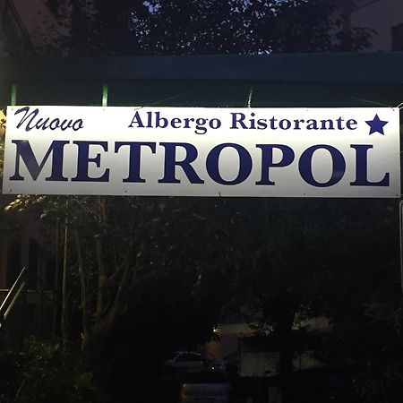 Hotel Nuovo Metropol อัลบิสโซลามารินา ภายนอก รูปภาพ
